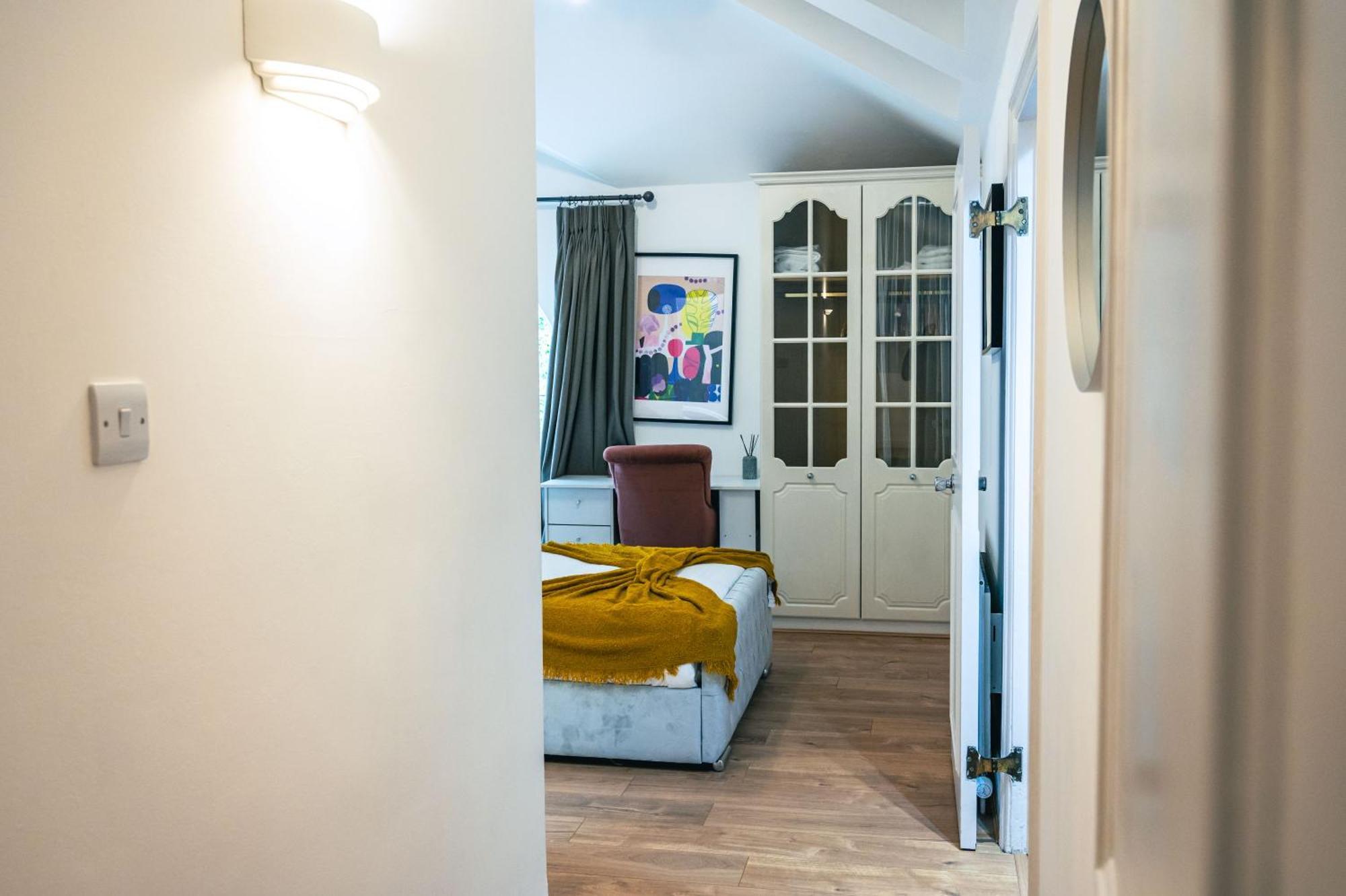 Modern 3 Beds 2 Baths Abbey Rd - St John'S Wood Daire Londra Dış mekan fotoğraf